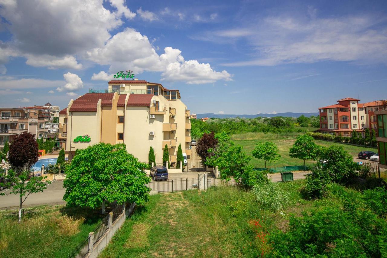 Hotel Czech Rhapsody Nesebar Exterior photo