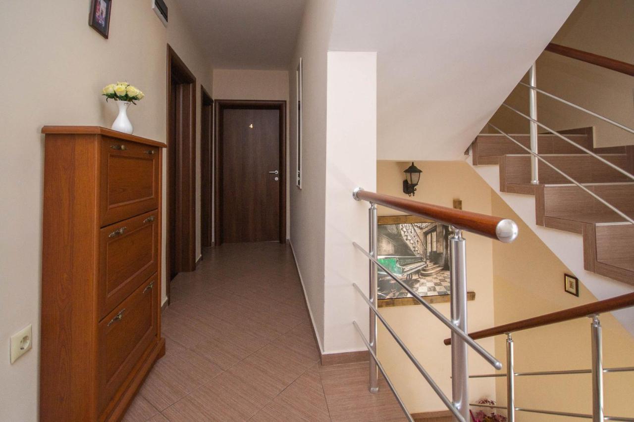 Hotel Czech Rhapsody Nesebar Exterior photo